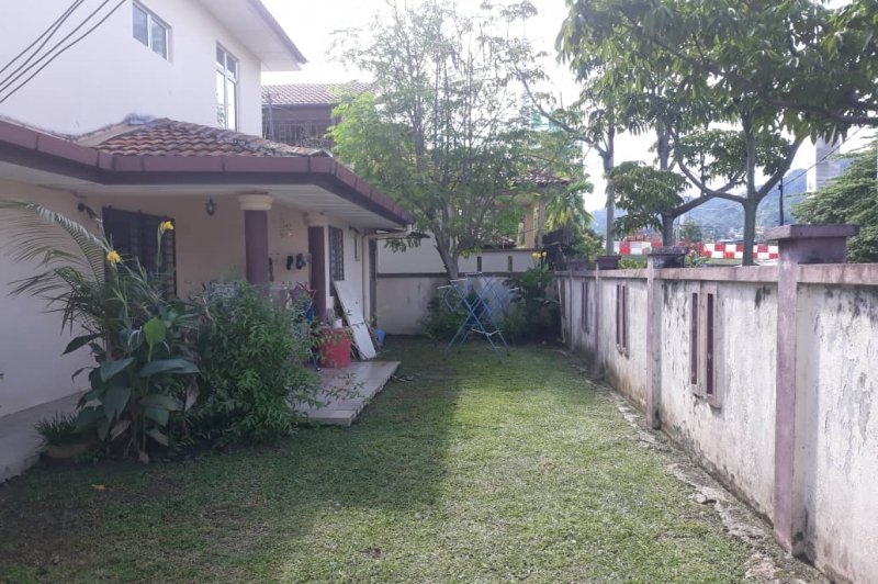 WhatsApp Image 2019-06-14 at 11.55.05 (1).jpeg